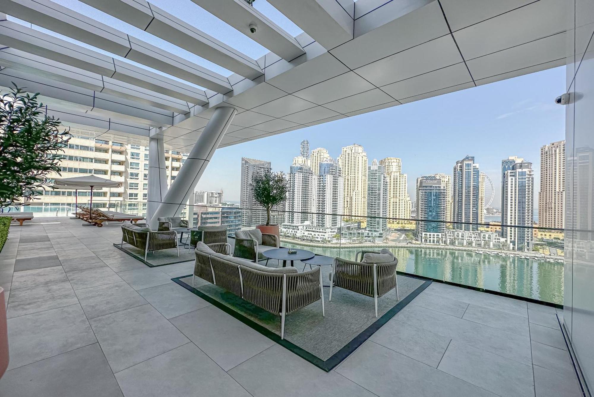 Apartmán Modern 2Br High Floor Haven In Vida Dubai Marina Exteriér fotografie