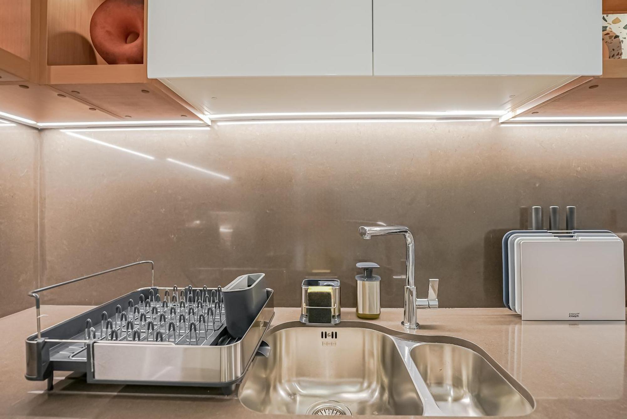 Apartmán Modern 2Br High Floor Haven In Vida Dubai Marina Exteriér fotografie
